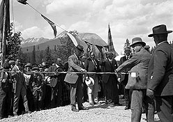 Inauguration de la route Banff-Windermere, 30 juin 1923