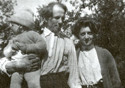 Arthur Lismer avec son pouse Esther et leur fille Marjorie, parc Algonquin, vers 1915