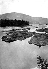 Rapides Thompson ou Rickey, fleuve Columbia (Washington), huit kilomtres au sud de Kettle Falls