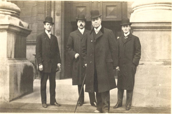 Marius Barbeau (on the right) with Professor Robert Ranulph Marett holding a cane (in the centre) and Laurent Beaudry, also a Canadian Rhodes scholar, (on the left), © CMC/MCC, 86-1243