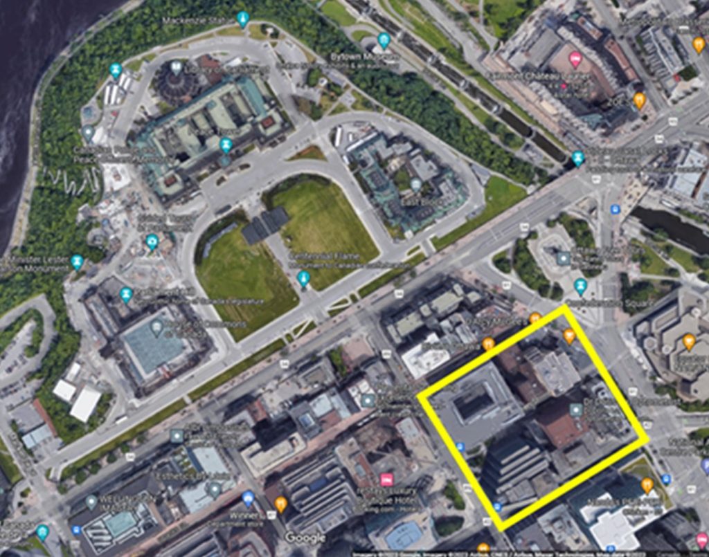 Le centre-ville d’Ottawa, avec, en jaune, les rues délimitant l’emplacement du cimetière au 19e siècle