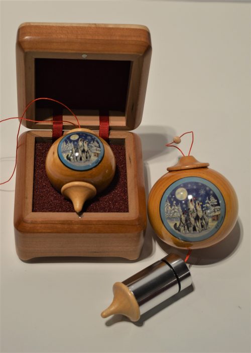 Wooden case for ornaments