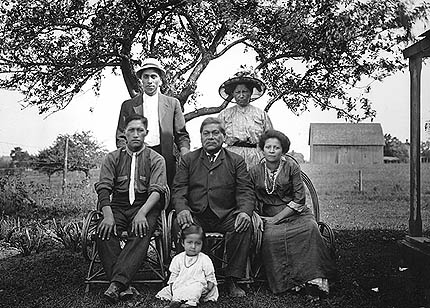 John Gibson (Onondaga) et sa famille
