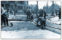 Installation de courbes sur l'avenue Lappin et la rue Dufferin, Toronto (Ontario), août 1915
MCC CD2004-0445 D2004-6140