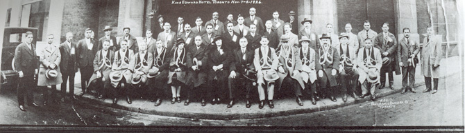 Membres du grand conseil et des délégués de l’Ordre des fils d’Italie