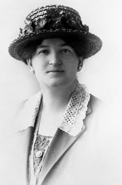 Nellie McClung, vers 1930