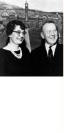 ANC - détail de PA-117097 L.B. Pearson et Judy LaMarsh en novembre 1960 (photo : Roels, Ron).
