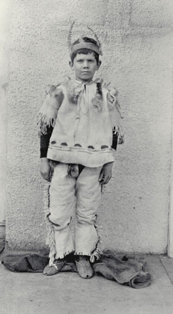 Erik Teit wearing Nlaka'pamux (Thompson) clothing made of buckskin, Spences Bridge, British Columbia, © CMC/MCC, J.A. Teit, 35418