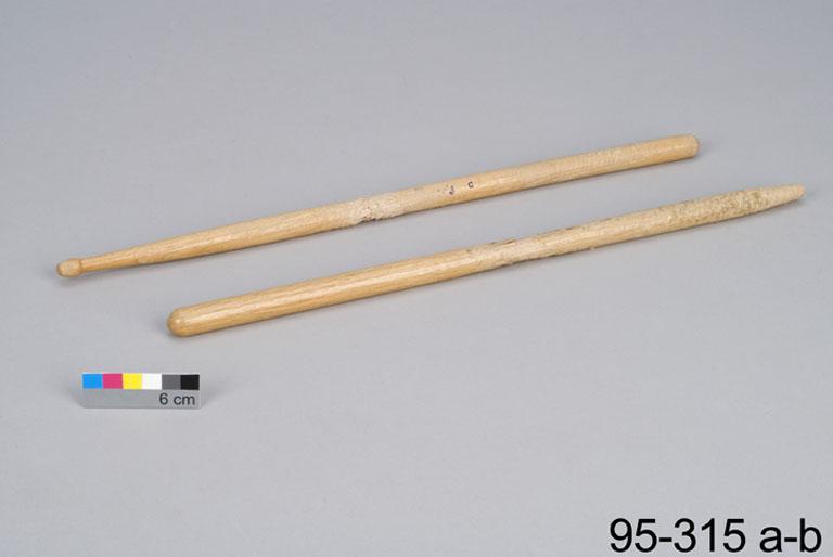 baguette de tambour  Musée canadien de l'histoire