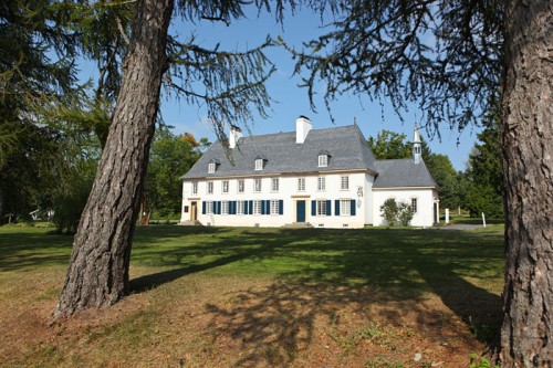 Manoir seigneurial Mauvide-Genest à Saint-Jean, Île d’Orléans