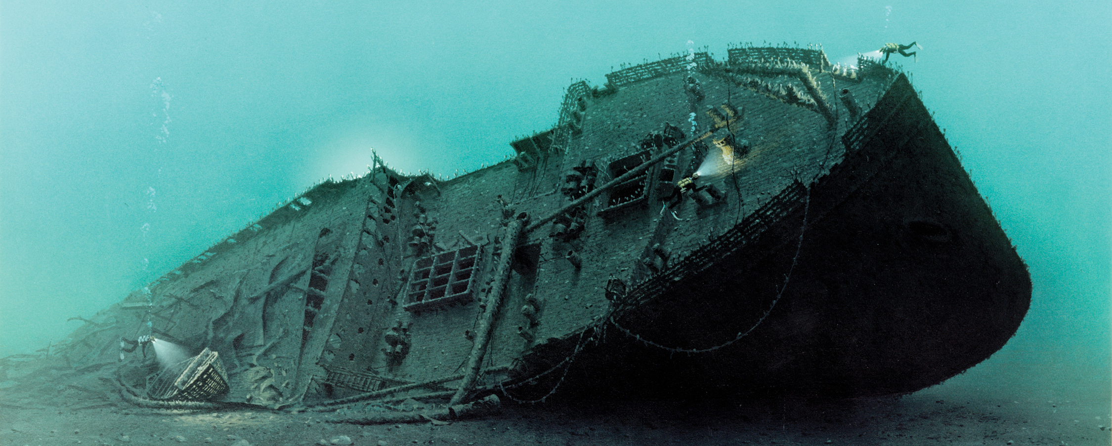 Empress of Ireland ship at the bottom of the ocean