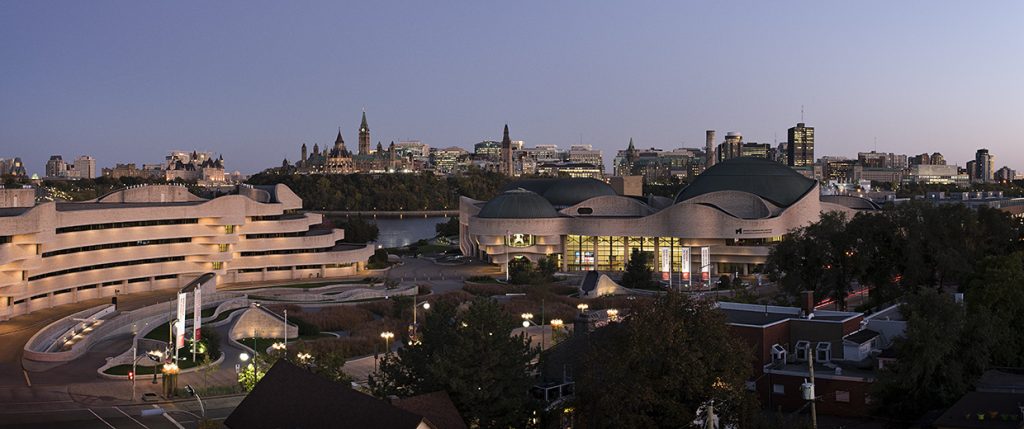 Les deux pavillons du Musée