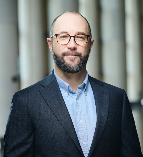 Headshot of Daniel Neil