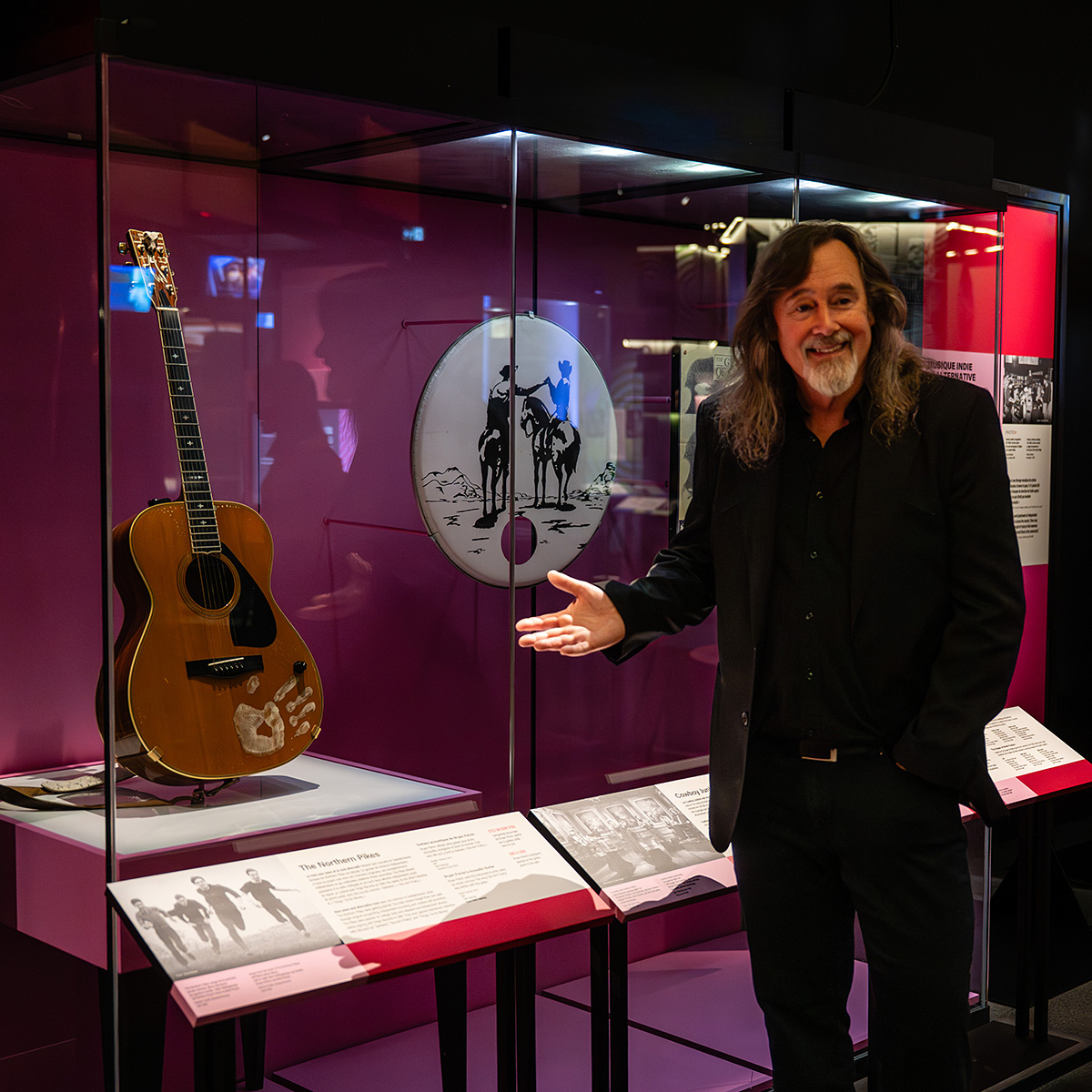 Un homme et une guitare